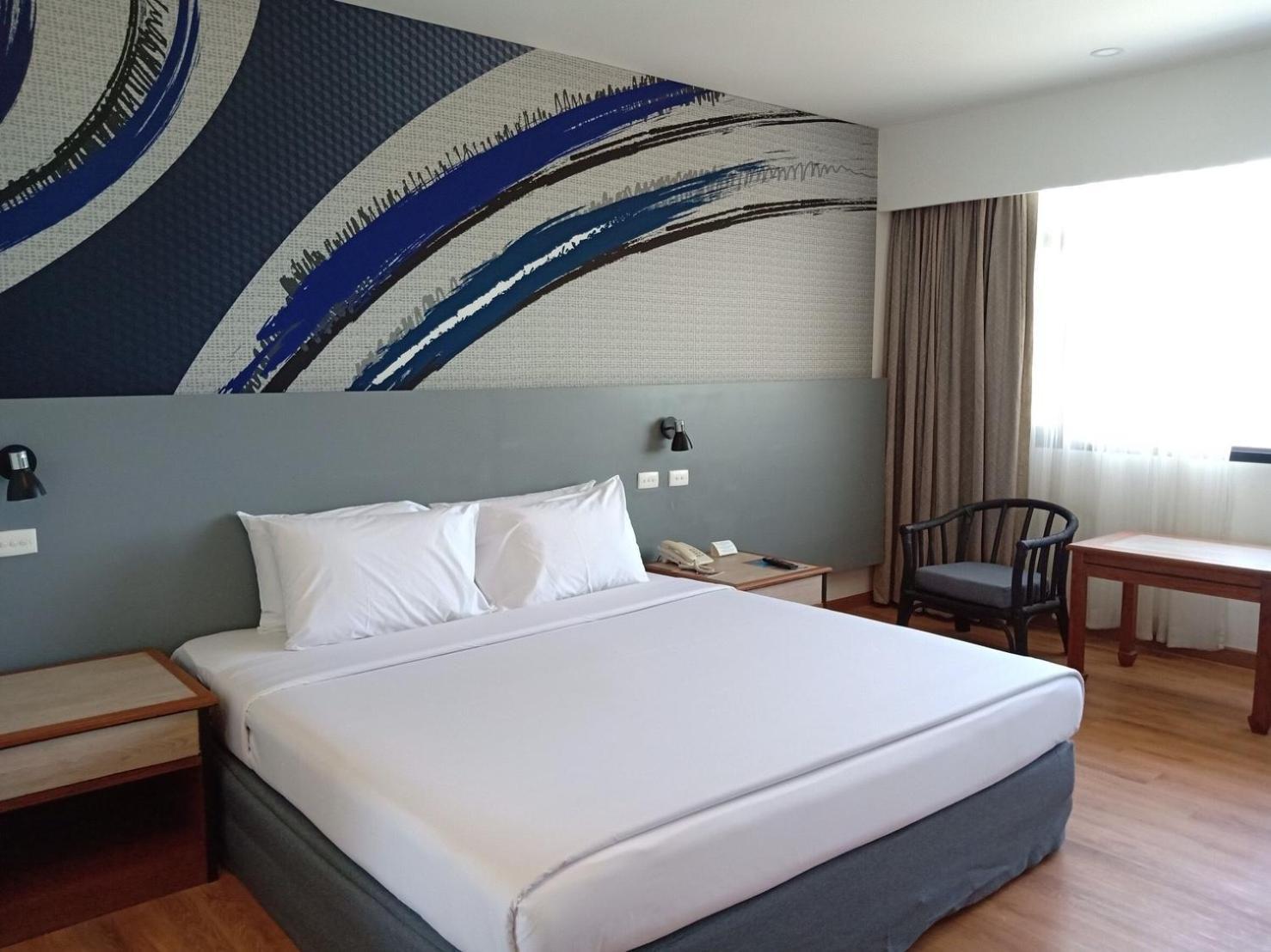 แอมบาสซาเดอร์ ซิตี้ จอมเทียน พัทยา - มารีนา ทาวเวอร์ วิง Hotel นาจอมเทียน ภายนอก รูปภาพ