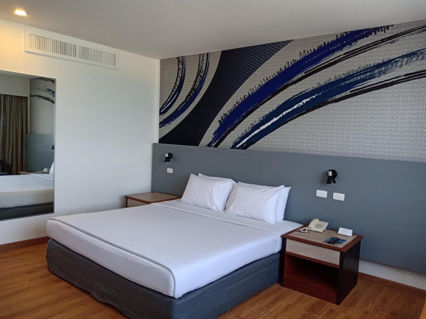 แอมบาสซาเดอร์ ซิตี้ จอมเทียน พัทยา - มารีนา ทาวเวอร์ วิง Hotel นาจอมเทียน ภายนอก รูปภาพ