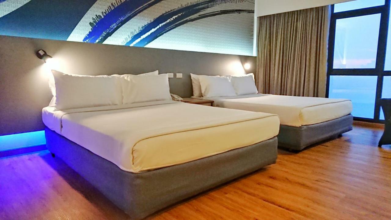 แอมบาสซาเดอร์ ซิตี้ จอมเทียน พัทยา - มารีนา ทาวเวอร์ วิง Hotel นาจอมเทียน ภายนอก รูปภาพ